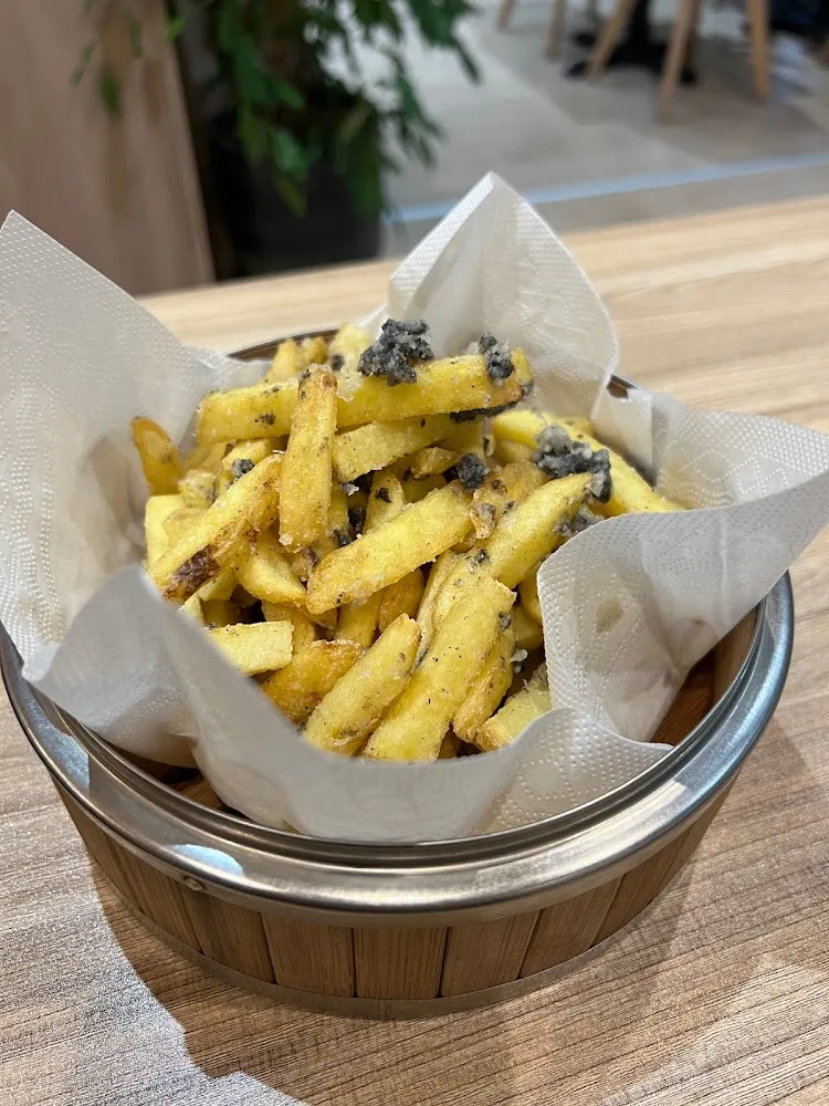 Frite À la Truffe Parmesan Lait